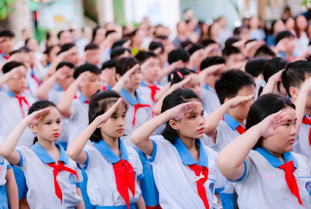 开学典礼合照.jpg